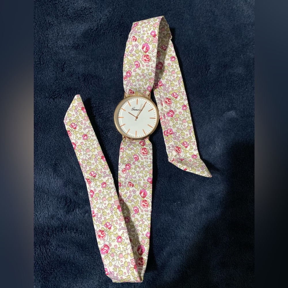 Scarf bracelet watch
